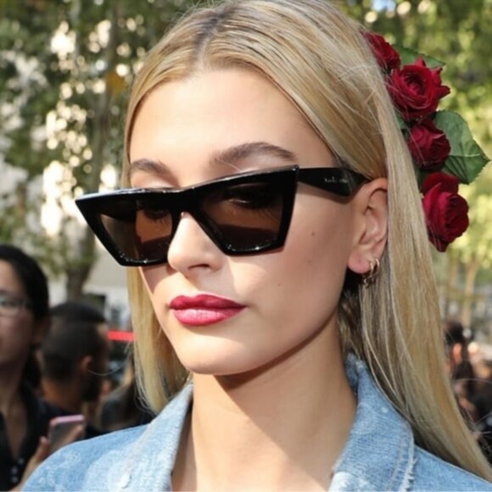 Celine Edge Cat Eye Black Sunglasses CL 41468/S - Picture 2 of 12